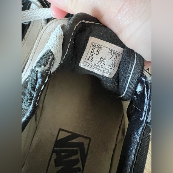 Classic black suede vans size 7 - Picture 5 of 5